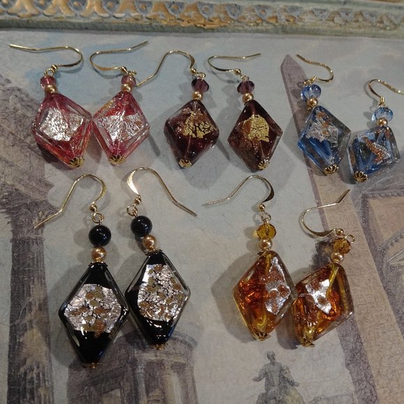 Handcrafted earrings made from diamond-shaped Murano - Picture 7 of 13